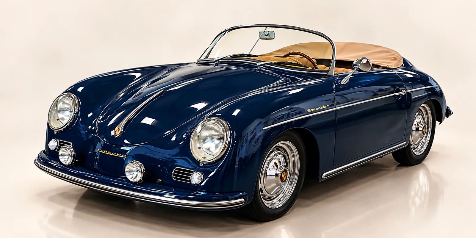 Classic convertible by Ibiza Classic Rental